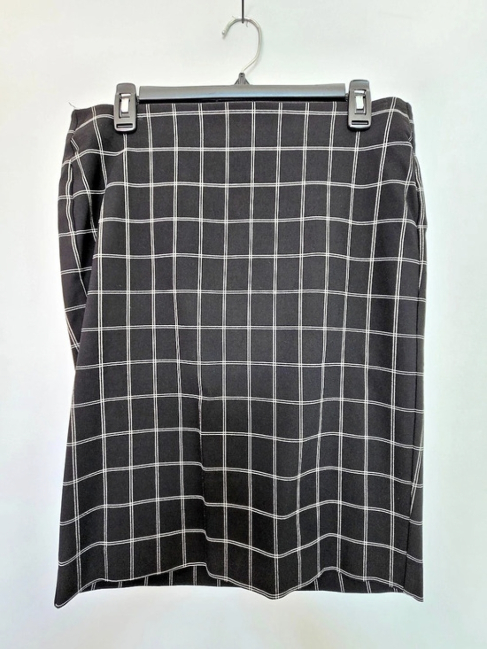 ELLE Checkered Pencil Skirt in Black & White Size Medium